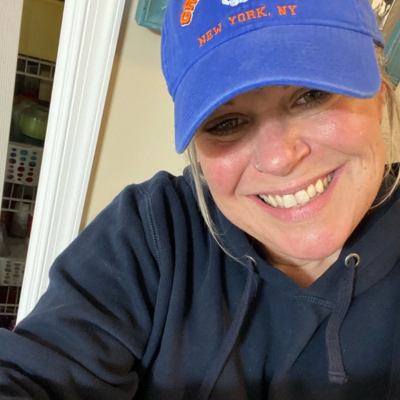 Meet your Posher, Jennifer - Picture 3 of 9